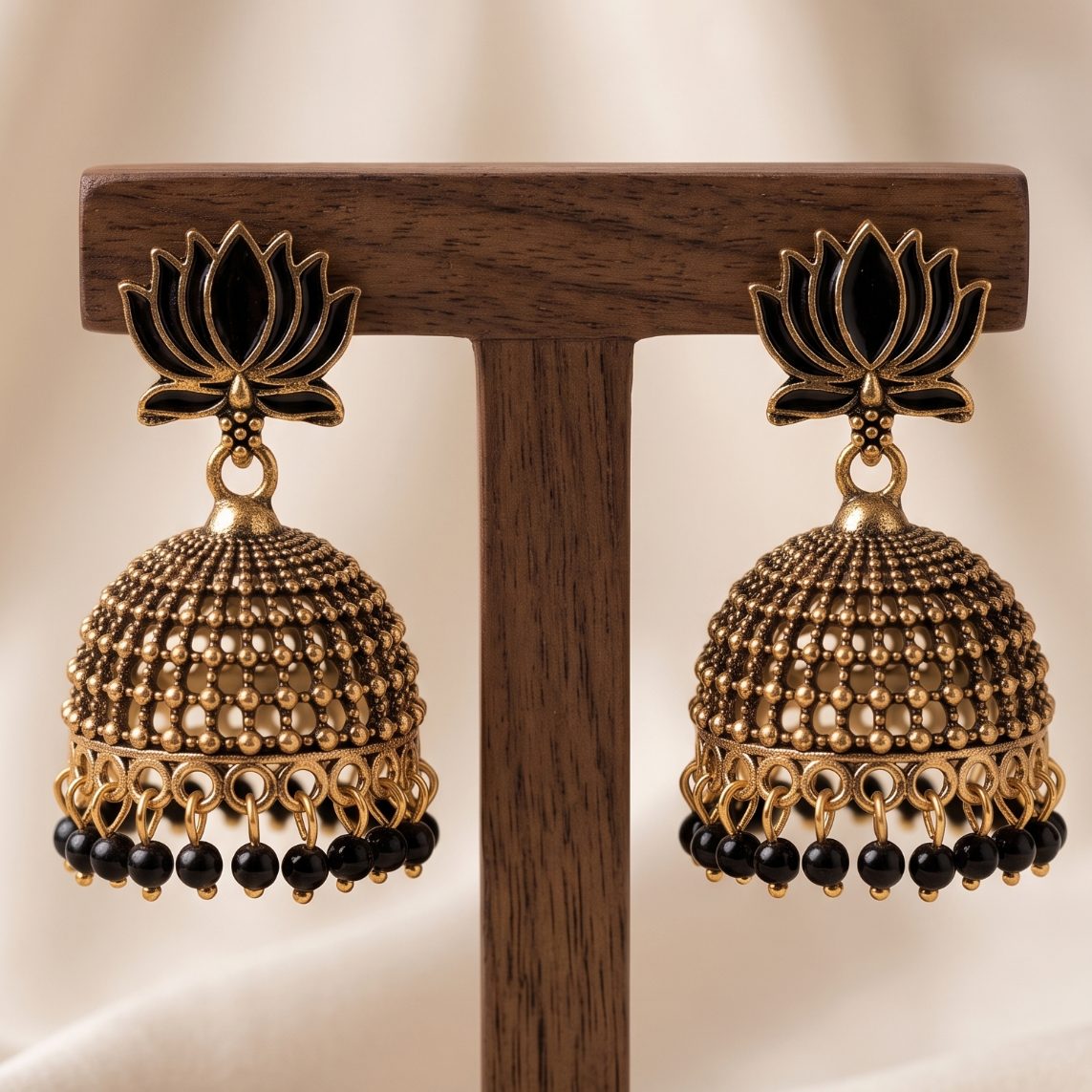 Black Lotus Jhumka